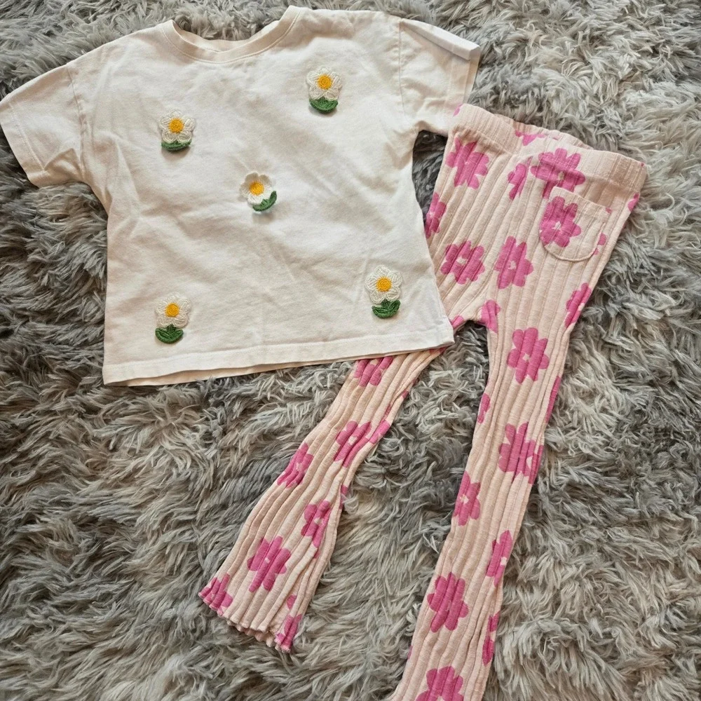 Zara Kids Girls 2-3yrs White Crochet Daisy‎ T-Shirt and Pink Floral Leggings Set